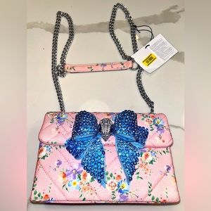 KURT GEIGER! KENSINGTON FLORAL CROSSBODY WITH 3-D SIGNATURE EAGLE AND BOW! NWT